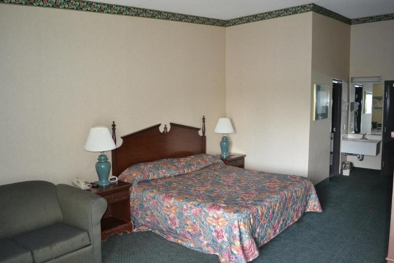Super 8 By Wyndham Rocky Mount I-95 Exit 145 Hotel Battleboro Eksteriør billede