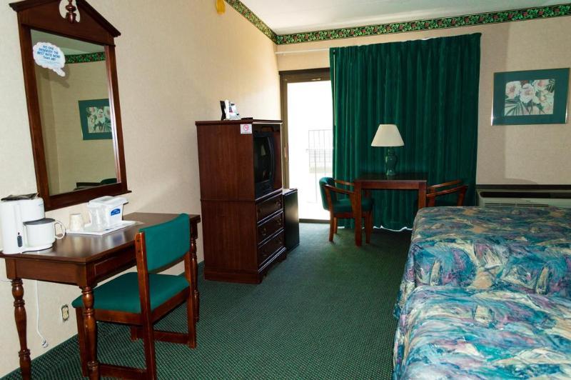 Super 8 By Wyndham Rocky Mount I-95 Exit 145 Hotel Battleboro Eksteriør billede